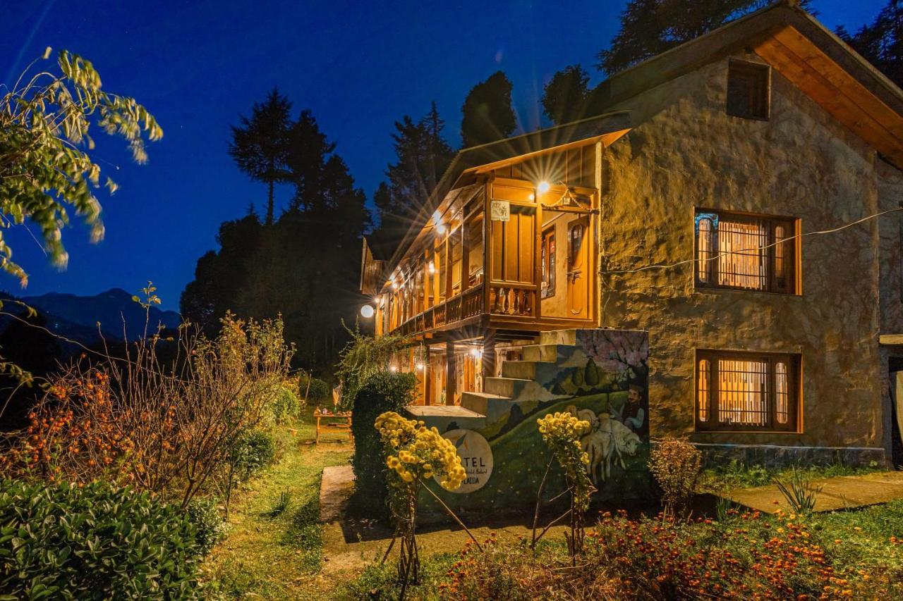 Homestay Zostel Homes Laida Sainj